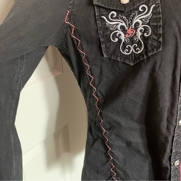 Black Denim Cowgirl Button Down with Pearl Buttons, Pink/White Embroidery - Picture 4 of 10